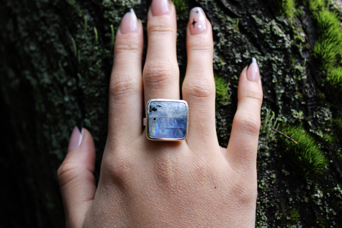 Mourning | Rainbow Moonstone | Ring Size:: 7