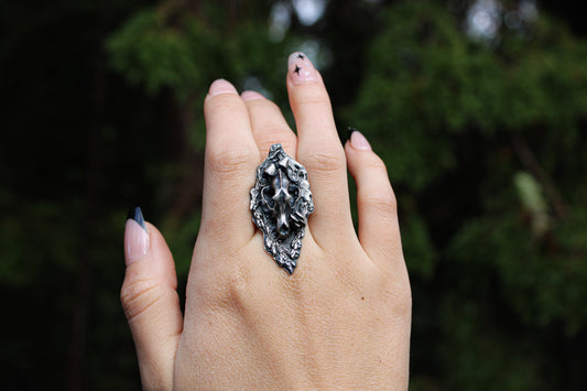 Mourning | Wolfus | Ring Size:: 6.75