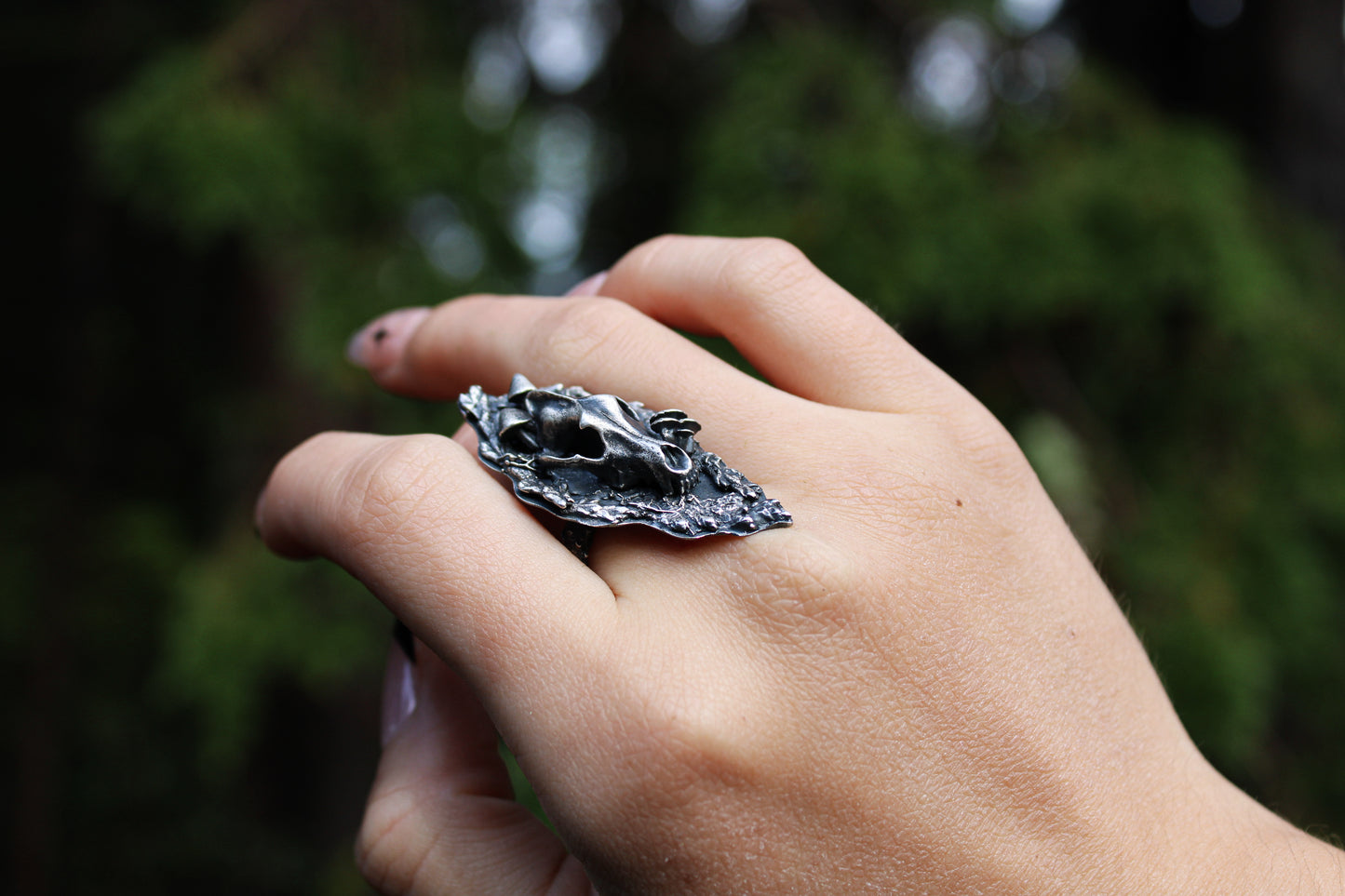 Mourning | Wolfus | Ring Size:: 6.75