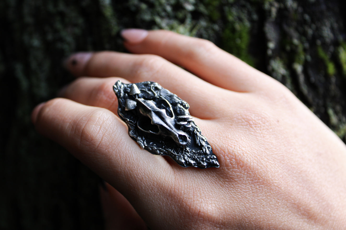 Mourning | Wolfus | Ring Size:: 6.75